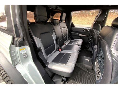 Used 2022 Ford Bronco Black Diamond image 24