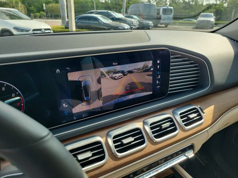 Certified 2024 Mercedes-Benz GLE 350 4MATIC image 22