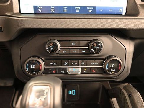 Used 2024 Ford Bronco Big Bend AWD/4WD image 13