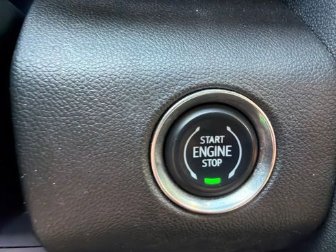 Used 2025 GMC Acadia Elevation FWD image 28