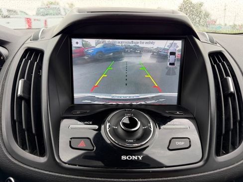 Used 2018 Ford Escape Titanium w/ Ford Safe & Smart Package AWD/4WD image 13