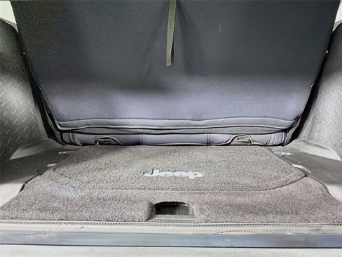 Used 2017 Jeep Wrangler Sport w/ Quick Order Package 24S image 21