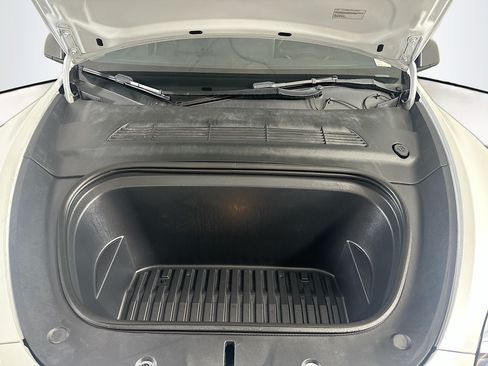 Used 2022 Tesla Model Y Performance AWD/4WD image 34