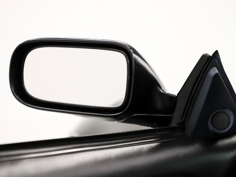 Used 2003 Aston Martin Vanquish image 8