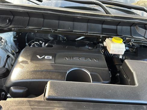 Used 2023 Nissan Pathfinder SL w/ SL Premium Package image 32