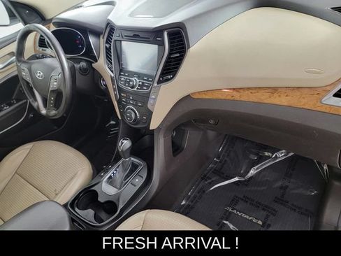 Used 2015 Hyundai Santa Fe Sport 2.0T w/ Option Group 05 FWD image 19