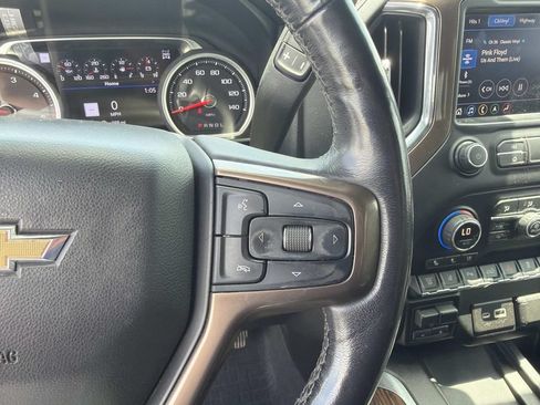 Used 2020 Chevrolet Silverado 3500 High Country w/ Technology Package AWD/4WD image 27