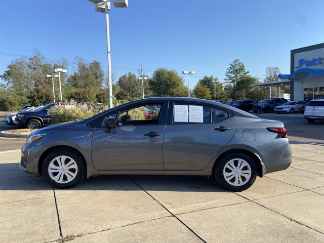Used 2025 Nissan Versa S w/ Trunk Package FWD image 11