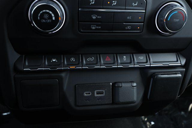 Used 2023 Chevrolet Silverado 1500 Custom RWD image 18