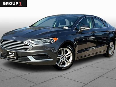 Used 2018 Ford Fusion SE w/ Fusion SE Technology Package