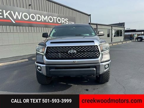 Used 2020 Toyota Tundra SR5 w/ SR5 Upgrade Package image 8