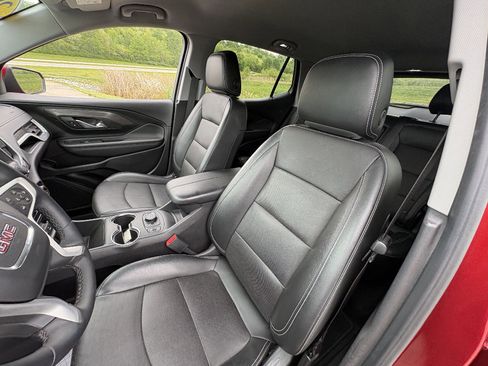 Used 2023 GMC Terrain SLT w/ LPO, Cargo Package AWD/4WD image 32