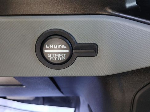 Used 2021 Ford Bronco Badlands image 16