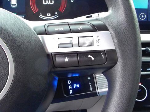 Used 2025 Hyundai Tucson Blue AWD/4WD image 18