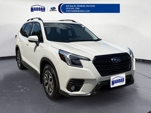 Certified 2024 Subaru Forester Premium AWD/4WD image 7