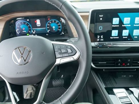 New 2026 Volkswagen Atlas SE AWD/4WD image 25