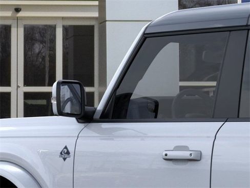 New 2025 Ford Bronco Outer Banks image 22