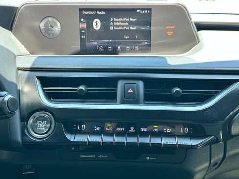 Used 2019 Lexus UX 200 w/ Accessory Package 2 FWD image 33