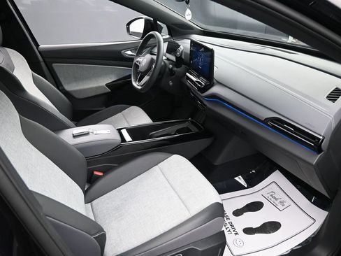 Used 2024 Volkswagen ID.4 2WD image 30