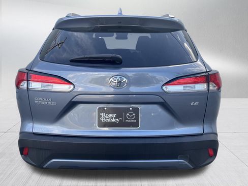 Used 2023 Toyota Corolla Cross LE FWD image 7