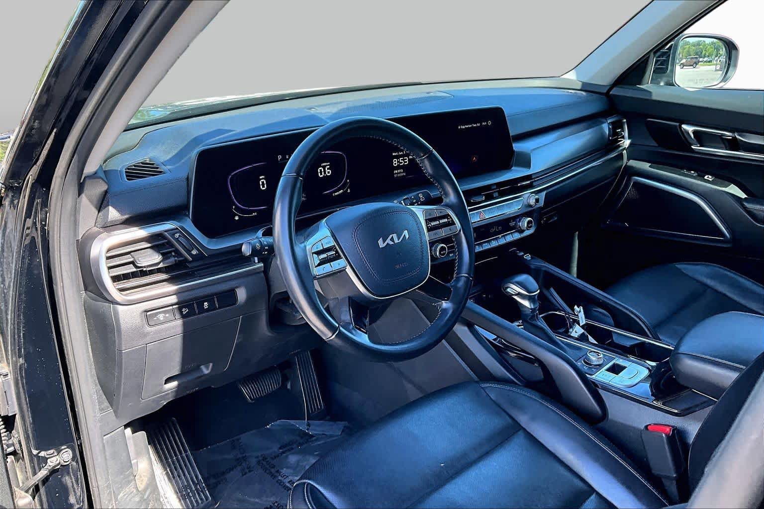 Used 2024 Kia Telluride S AWD/4WD image 17