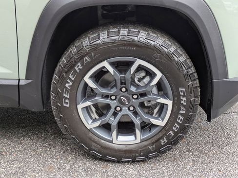 New 2026 Chevrolet Equinox ACTIV w/ Convenience Package III image 12