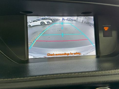 Used 2013 Lexus ES 350 w/ Luxury Pkg FWD image 24