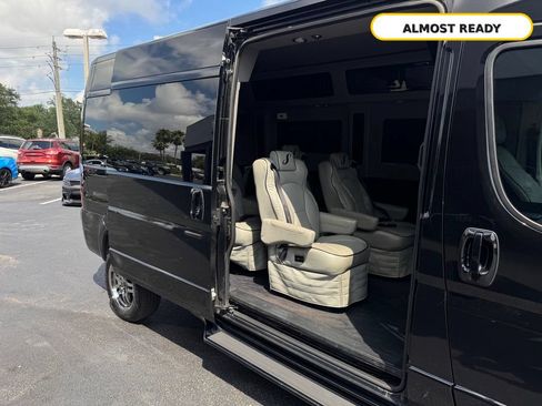 Used 2015 RAM ProMaster 2500 w/ Premium Appearance Group FWD image 26