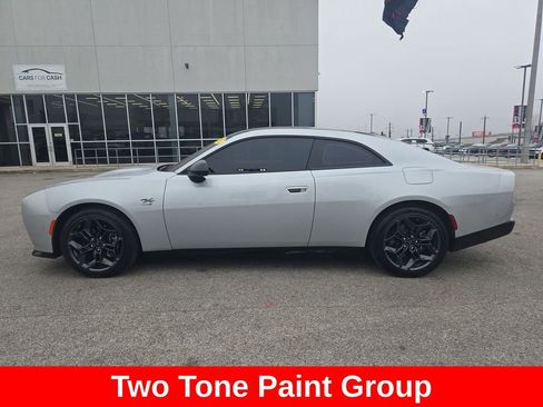 Used 2025 Dodge Charger R/T w/ Quick Order Package 25M R/T image 5