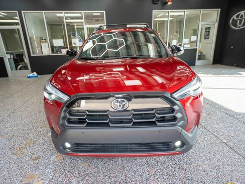 Used 2026 Toyota Corolla Cross XLE w/ Convenience Package AWD/4WD image 6