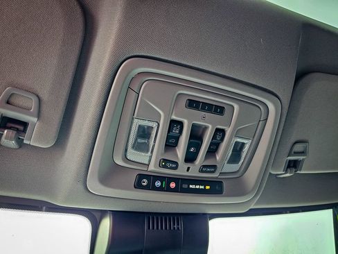 Certified 2024 Chevrolet Silverado 2500 LTZ w/ LTZ Convenience Package image 32