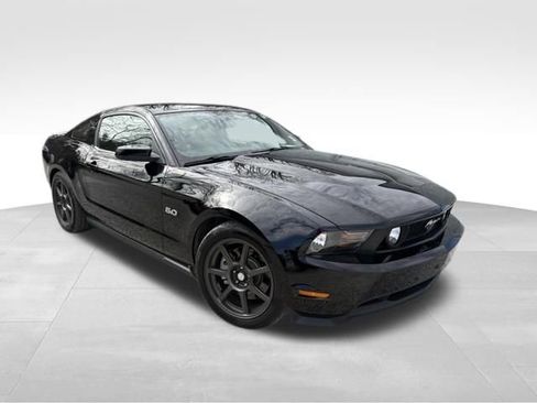 Used 2011 Ford Mustang GT Premium w/ Comfort Pkg image 8