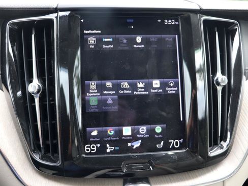 Used 2021 Volvo XC60 T8 Inscription w/ Protection Package Premier AWD/4WD image 28