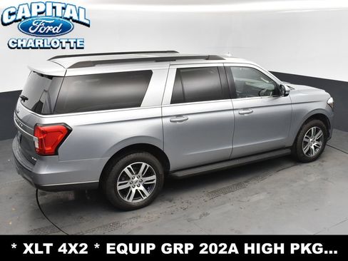Used 2024 Ford Expedition Max XLT image 29