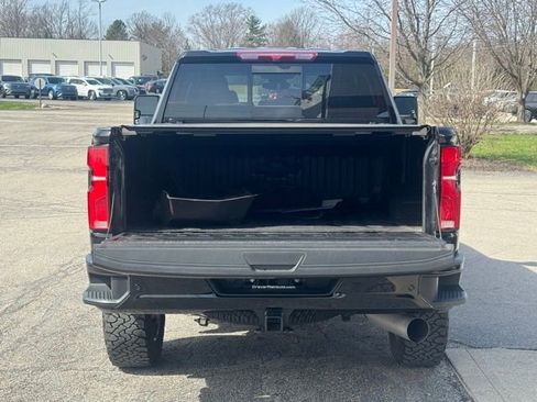 Used 2025 Chevrolet Silverado 3500 LTZ w/ Trail Boss Package AWD/4WD image 30