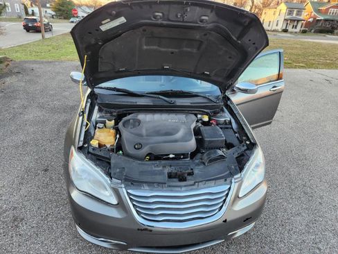 Used 2012 Chrysler 200 Limited image 52