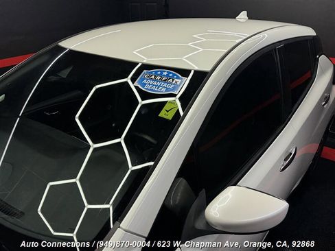 Used 2018 Nissan Leaf SV w/ SV Technology Package image 28