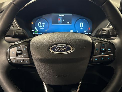Used 2025 Ford Escape Platinum image 24