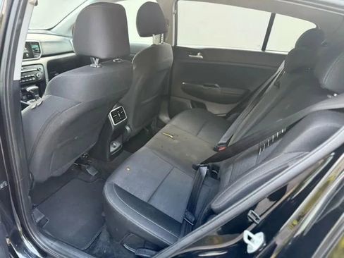 Used 2022 Kia Sportage LX w/ LX AWD Value Edition Package image 12