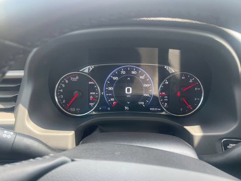 Used 2022 GMC Acadia Denali w/ Denali Ultimate Package FWD image 13