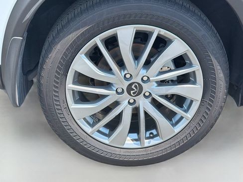 Used 2025 INFINITI QX50 Pure AWD/4WD image 9
