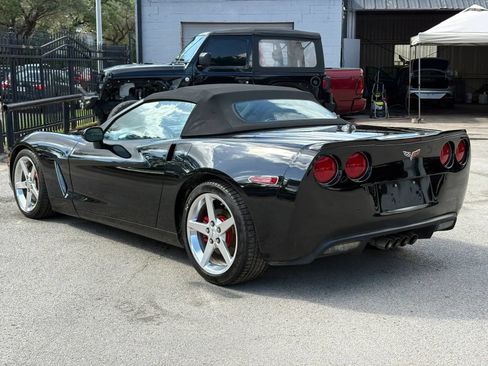Used 2005 Chevrolet Corvette Coupe w/ Preferred Equipment Group RWD image 5