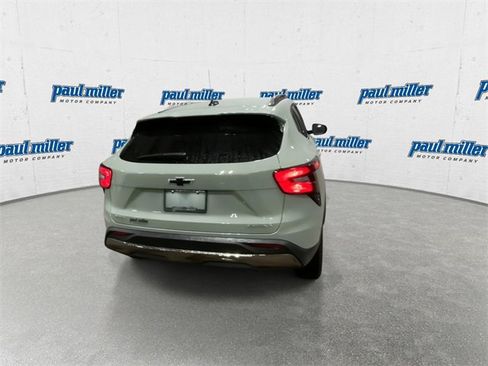 Used 2025 Chevrolet Trax ACTIV w/ Sunroof Package image 10