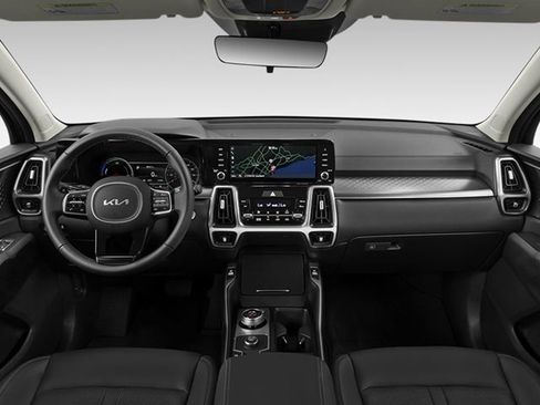 Used 2025 Kia Sorento EX AWD/4WD image 3