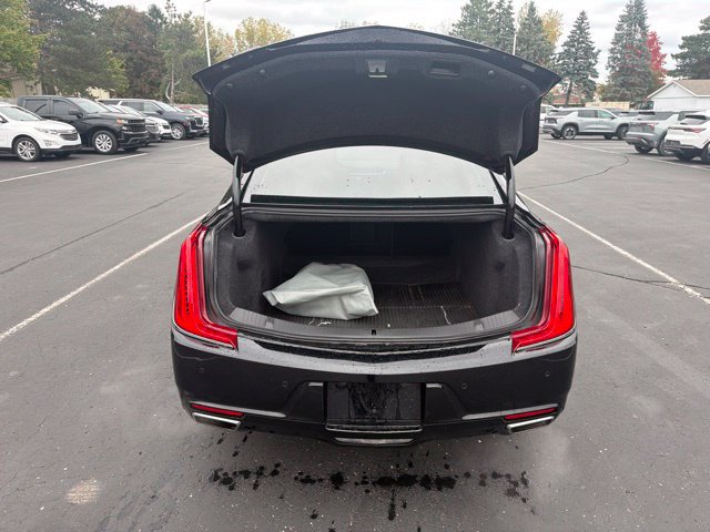 Used 2018 Cadillac XTS Luxury w/ Driver Awareness Package AWD/4WD image 7