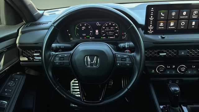 Used 2023 Honda Accord Sport image 13