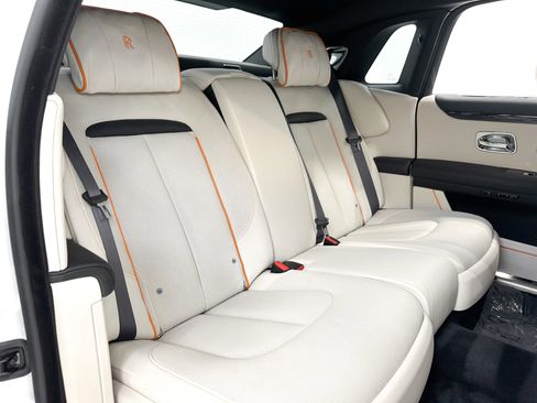 Used 2021 Rolls-Royce Ghost image 32