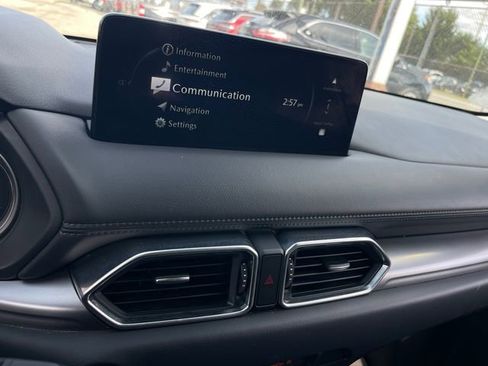 Used 2024 MAZDA CX-5 AWD 2.5 S w/ Select Package image 16