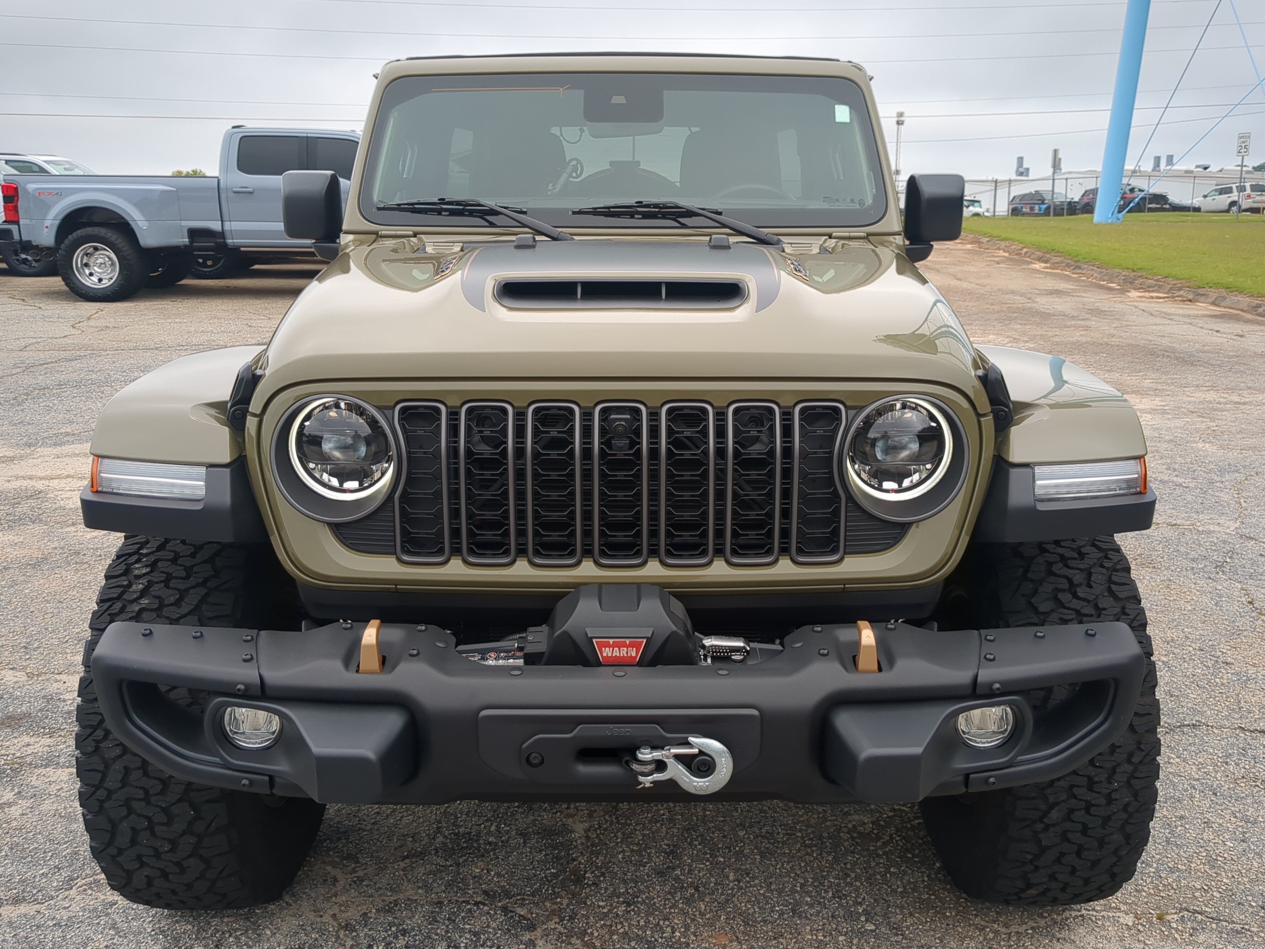 Used 2025 Jeep Wrangler Unlimited Rubicon 392 AWD/4WD image 7
