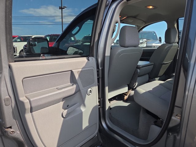 Used 2006 Dodge Ram 3500 Truck SLT w/ Trailer Tow Group RWD image 11